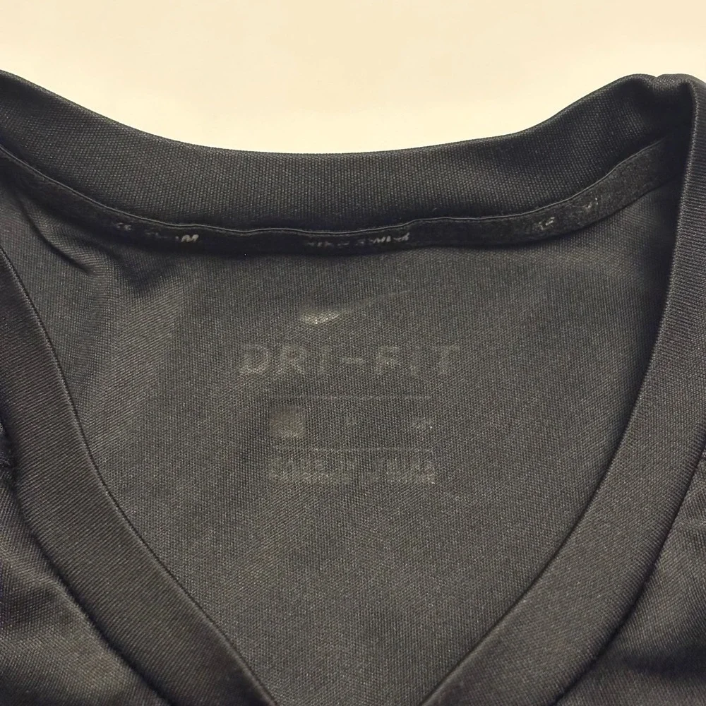 Nike Swim Rash Guard Mens L Black Dri-FIT UPF 40+ Short Sleeve Shirt